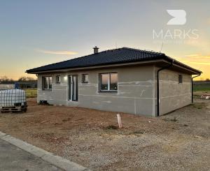 Skolaudovaný dom so zníženou cenou. Stačí sa nasťahovať.