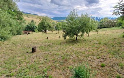 Nová cena: Záhrada vhodná k výstavbe obec Rudná