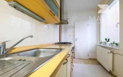 PREDANÉ -Slnečný 2-izbový byt, možnosť úpravy na 3i