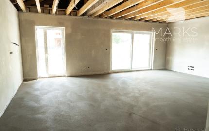 AKTUALIZOVANÉ -4 izbový bungalov na kľúč v tvare L s pozemkom 786 m²