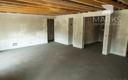 AKTUALIZOVANÉ -4 izbový bungalov na kľúč v tvare L s pozemkom 786 m²