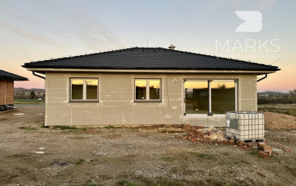 REZERVOVANÉ | Skolaudovaný dom. Stačí sa nasťahovať.