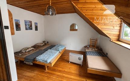 REKREAČNÝ DOM 250 M OD PALCMANSKEJ MAŠE | DEDINKY