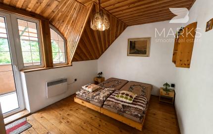 REKREAČNÝ DOM 250 M OD PALCMANSKEJ MAŠE | DEDINKY