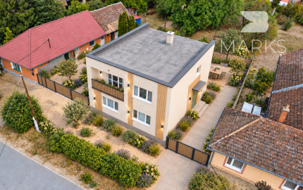 5-izbový rodinný dom s pozemkom 893 m² | Turňa nad Bodvou
