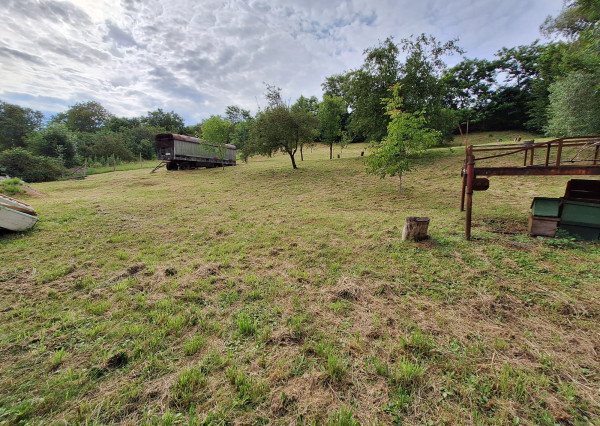 Nová cena: Záhrada vhodná k výstavbe obec Rudná