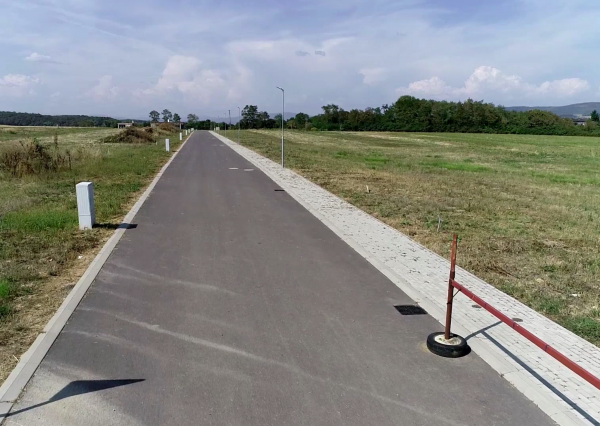 Stavebný pozemok 1000 m² - Rimavská Sobota (odpočet DPH)