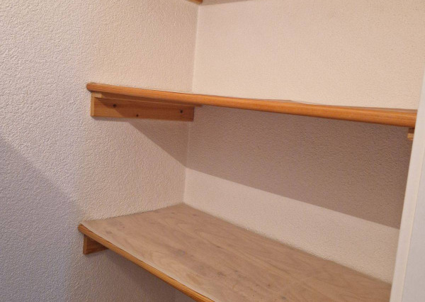 PREDANÉ -Slnečný 2-izbový byt, možnosť úpravy na 3i