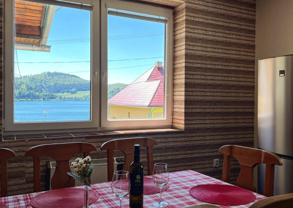 Dom pri jazere v srdci Slovenského raja