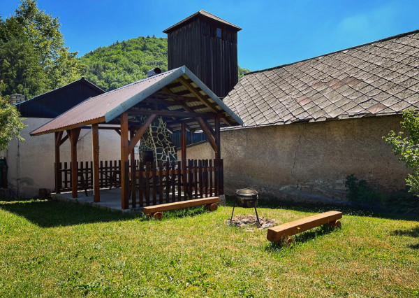 Dom pri jazere v srdci Slovenského raja