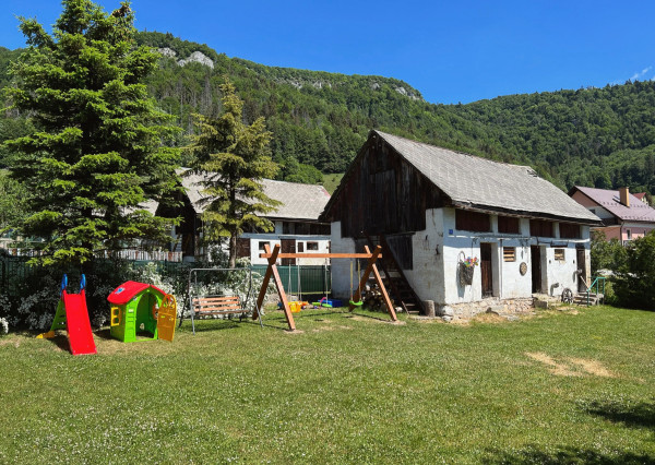 Dom pri jazere v srdci Slovenského raja