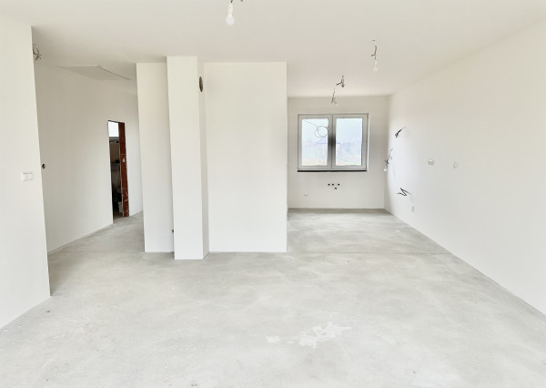 REZERVOVANÉ | Skolaudovaný dom. Stačí sa nasťahovať.