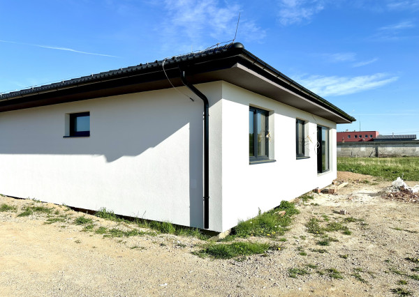 REZERVOVANÉ | Skolaudovaný dom zariadený na kľúč