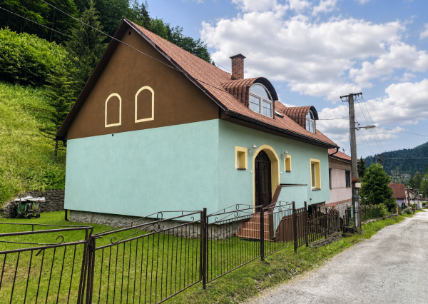 REKREAČNÝ DOM 250 M OD PALCMANSKEJ MAŠE | DEDINKY