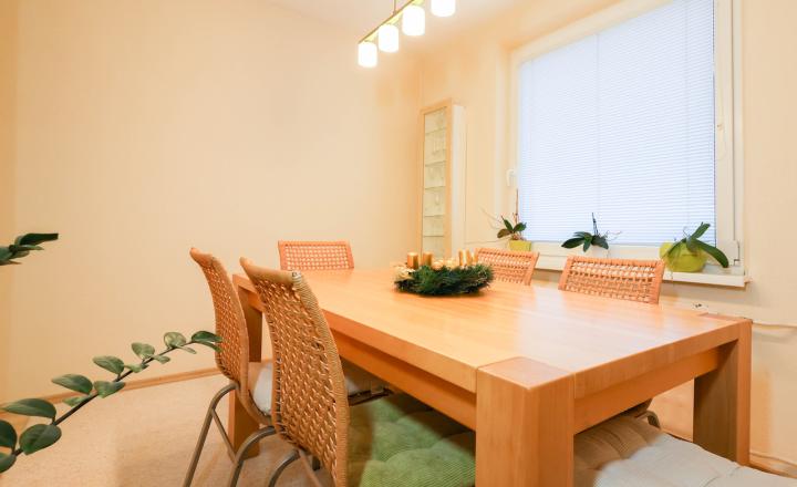 PREDANÉ -Slnečný 2-izbový byt, možnosť úpravy na 3i - fotografia 8