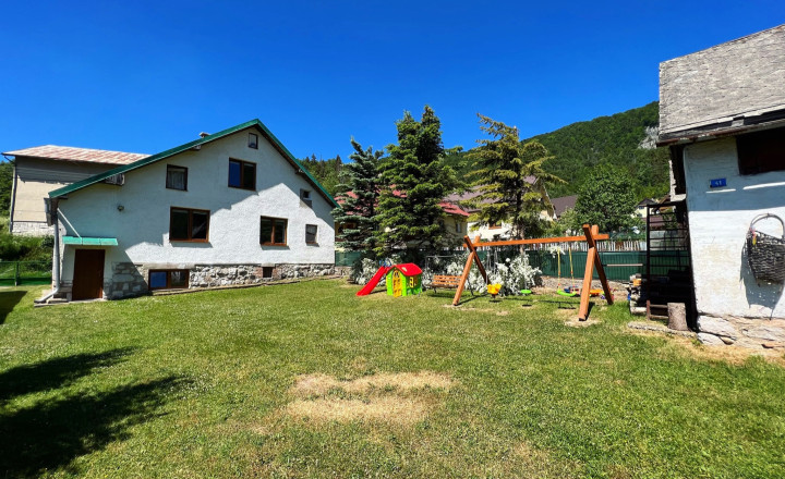 PREDANÉ | Dom pri jazere v srdci Slovenského raja - fotografia 3
