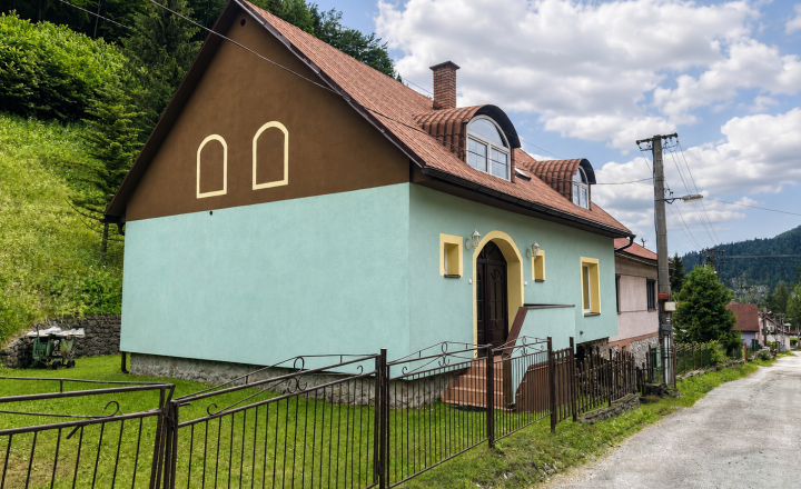 REKREAČNÝ DOM 250 M OD PALCMANSKEJ MAŠE | DEDINKY - fotografia 2