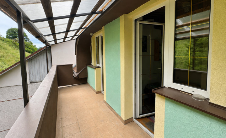 REKREAČNÝ DOM 250 M OD PALCMANSKEJ MAŠE | DEDINKY - fotografia 35