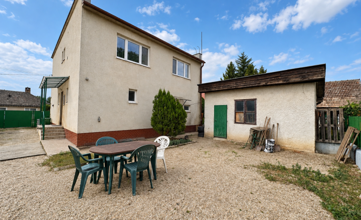 5-izbový rodinný dom s pozemkom 893 m² | Turňa nad Bodvou - fotografia 6