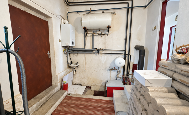 5-izbový rodinný dom s pozemkom 893 m² | Turňa nad Bodvou - fotografia 33